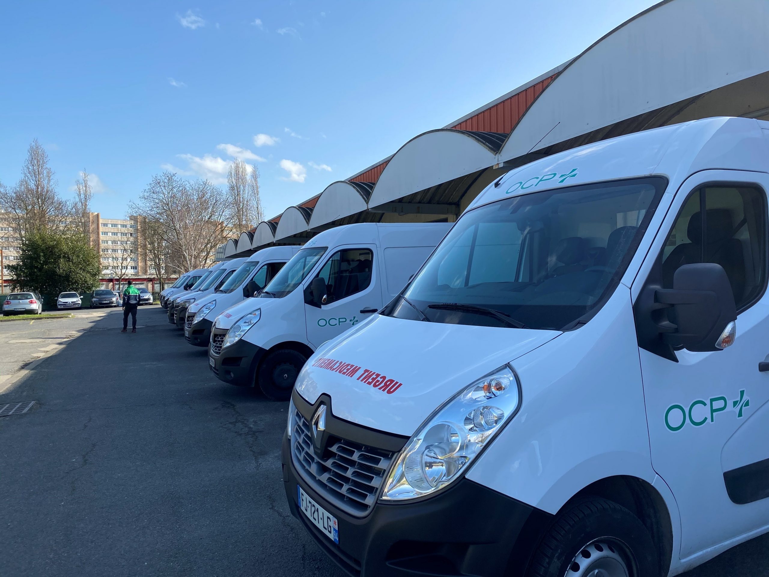 camion OCP livraison renault